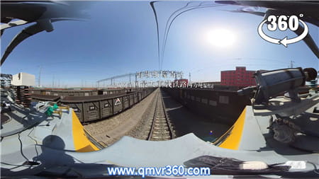 360°全景VR视频：驾驶火车行驶在神包铁路VR展示 高清4K 0731-04